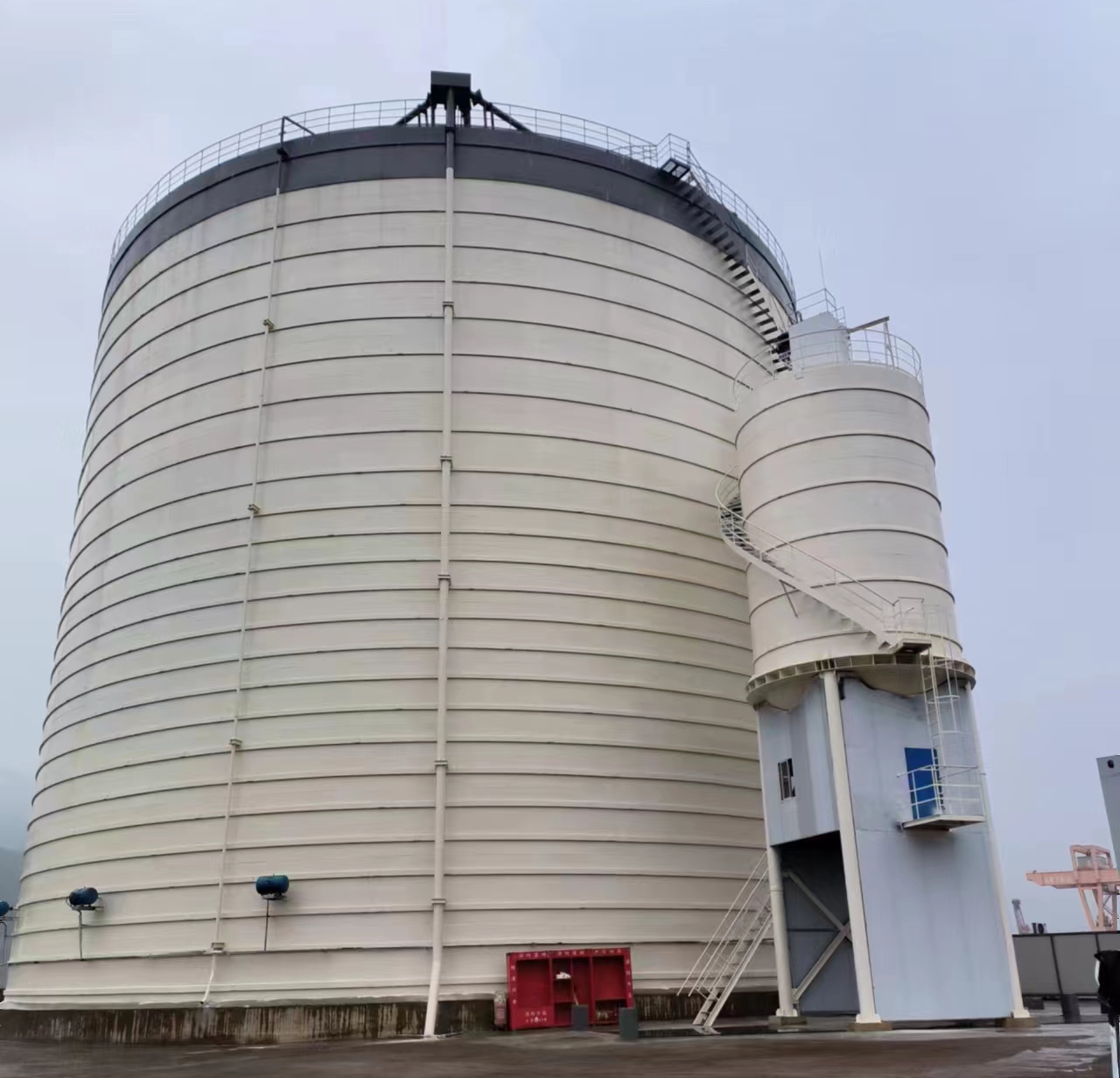 阜康10万吨水泥钢板库